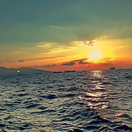 Maris , Greek House @ Center Alsancak Vila