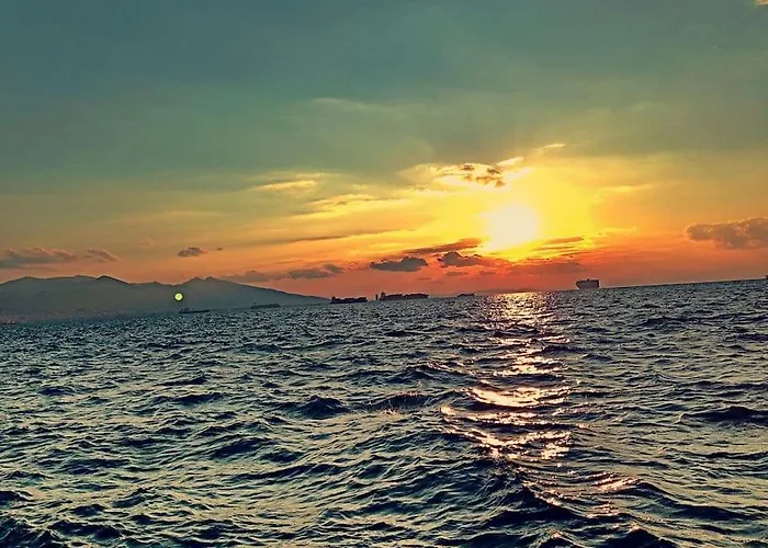 Maris , Greek House @ Center Alsancak Villa