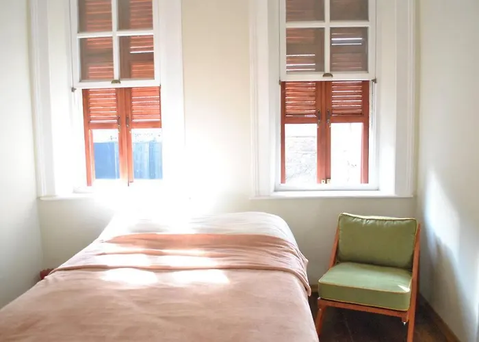 Maris , Greek House @ Center Alsancak *