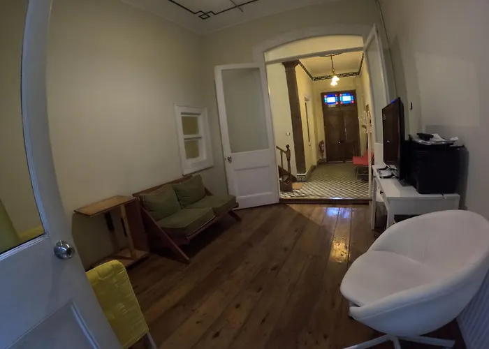 Maris , Greek House @ Center Alsancak 빌라 *