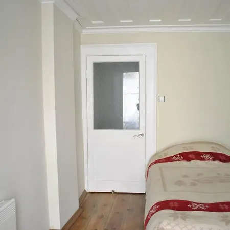 Villa Maris , Greek House @ Center Alsancak *